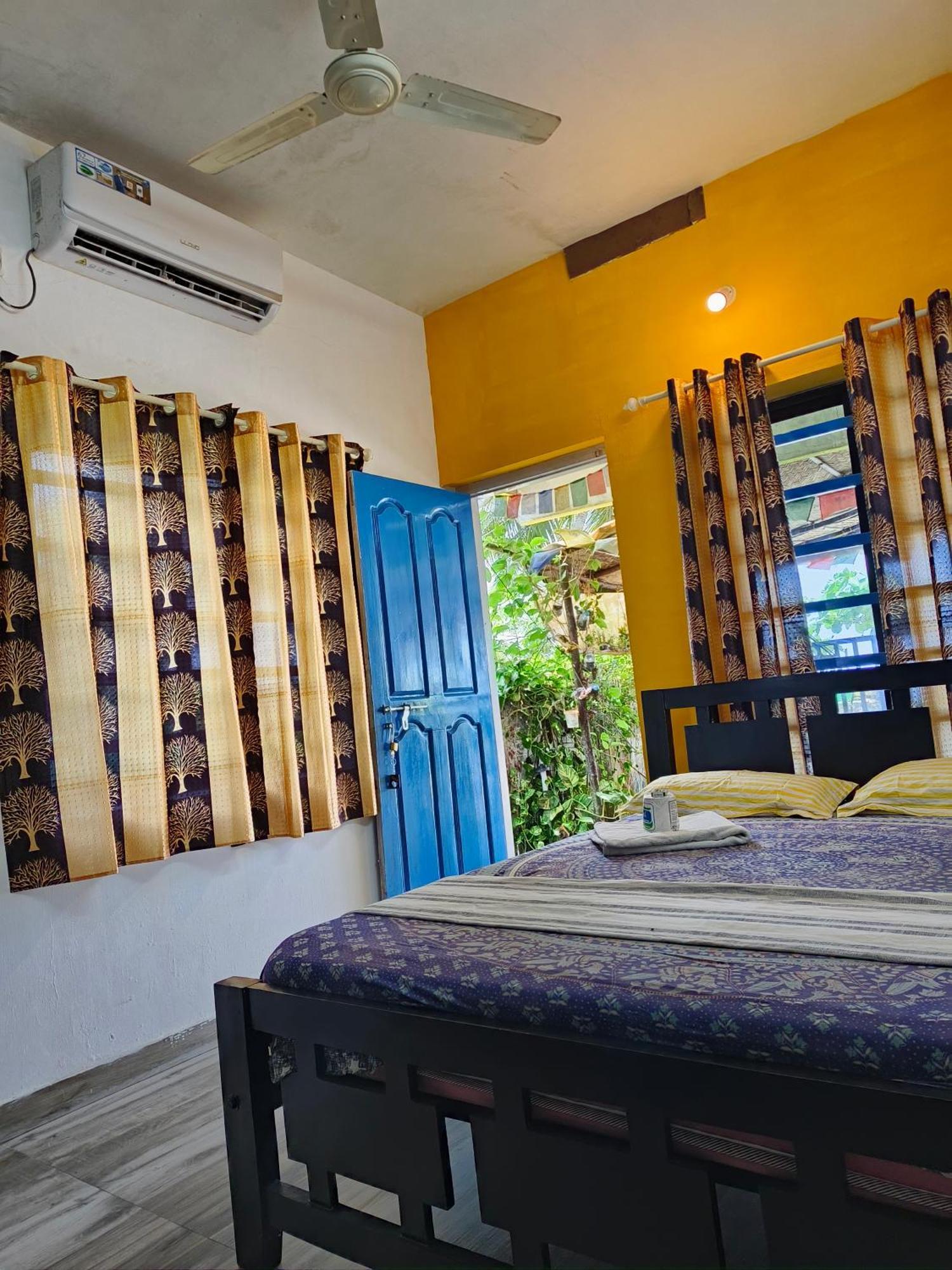 Peace And Love Beach Homestay Alappuzha Exterior photo