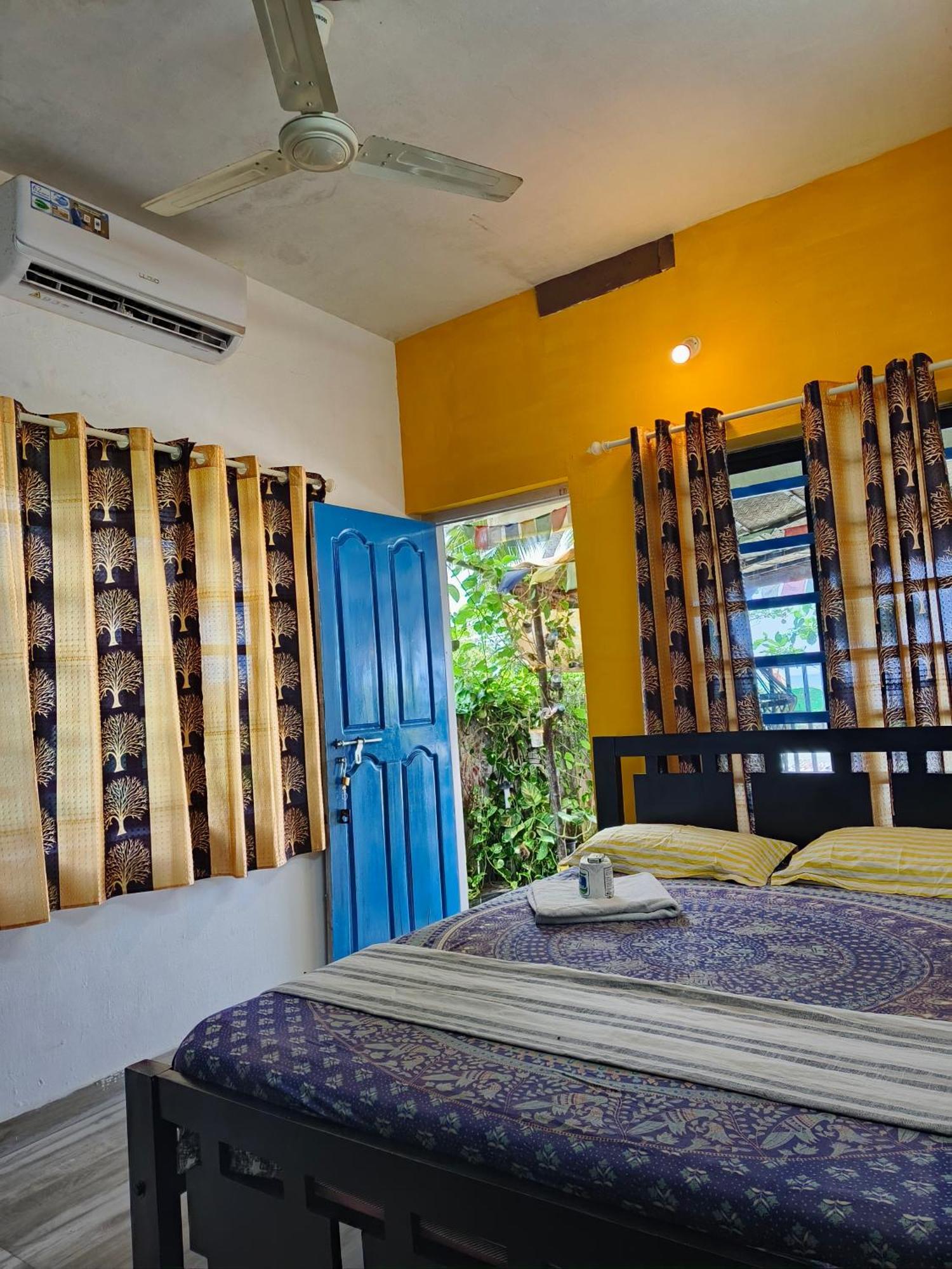 Peace And Love Beach Homestay Alappuzha Exterior photo